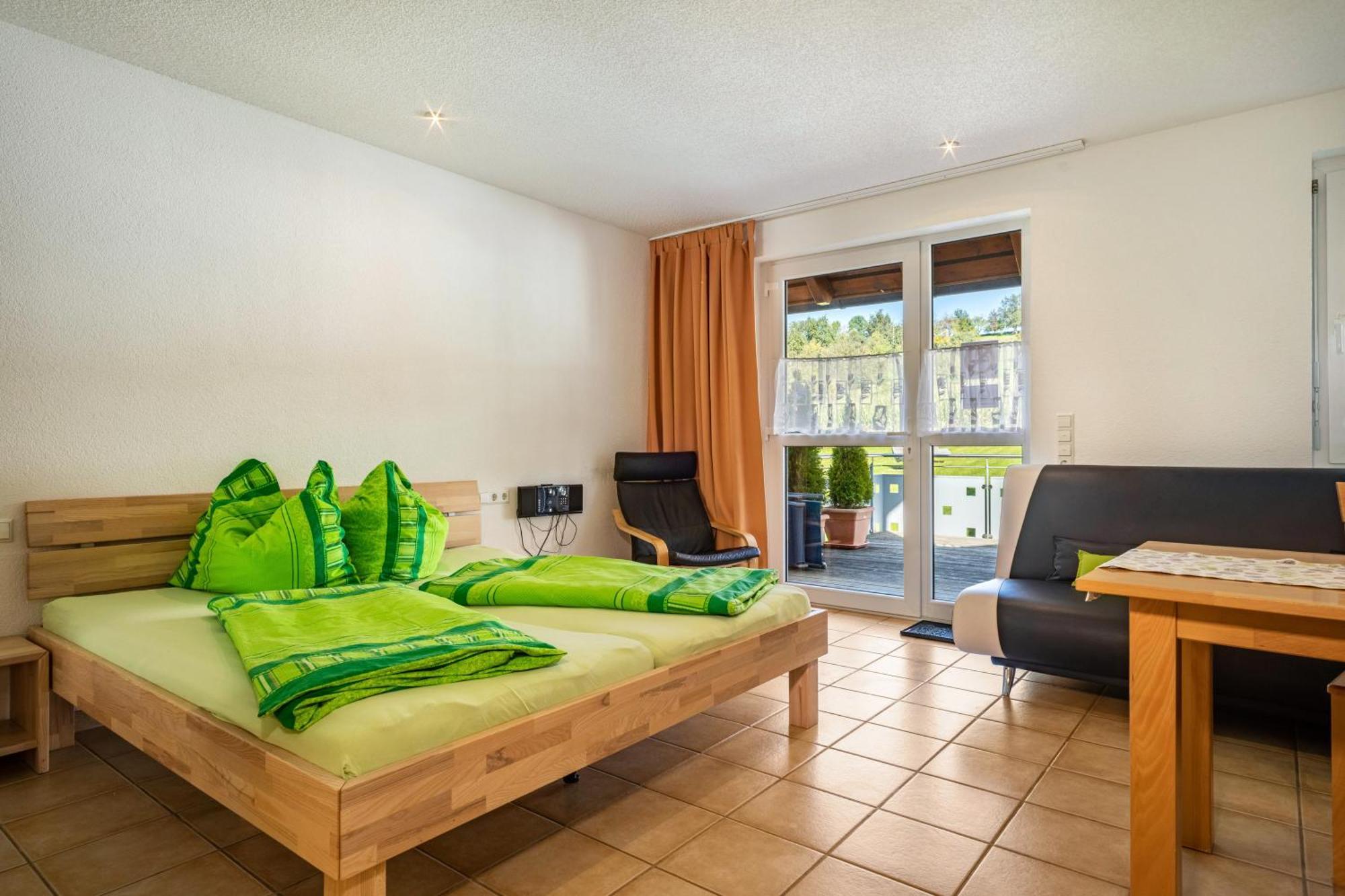 Ferienwohnung Buchmann เดกเกนเฮาเซอทาล ภายนอก รูปภาพ
